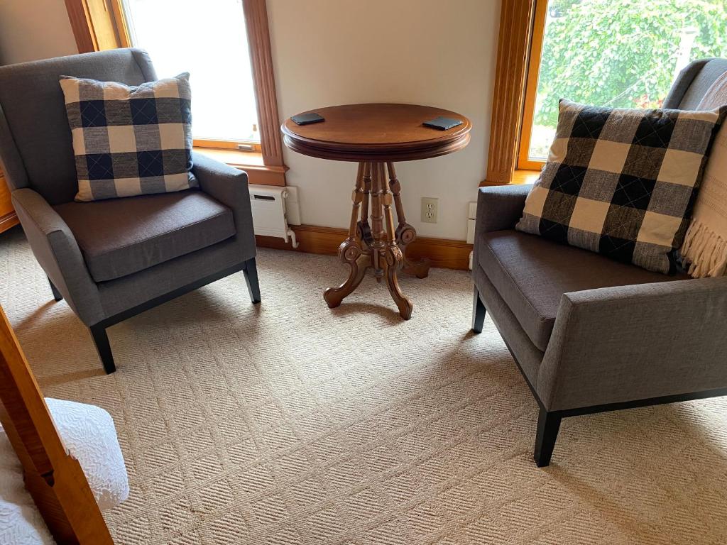 Spouter Inn Bed & Breakfast - Deluxe Queen Kamer Met Uitzicht Op De Baai