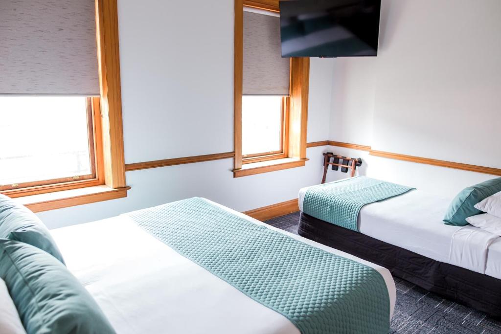 The Cambridge Hotel & Backpackers - Resim 11