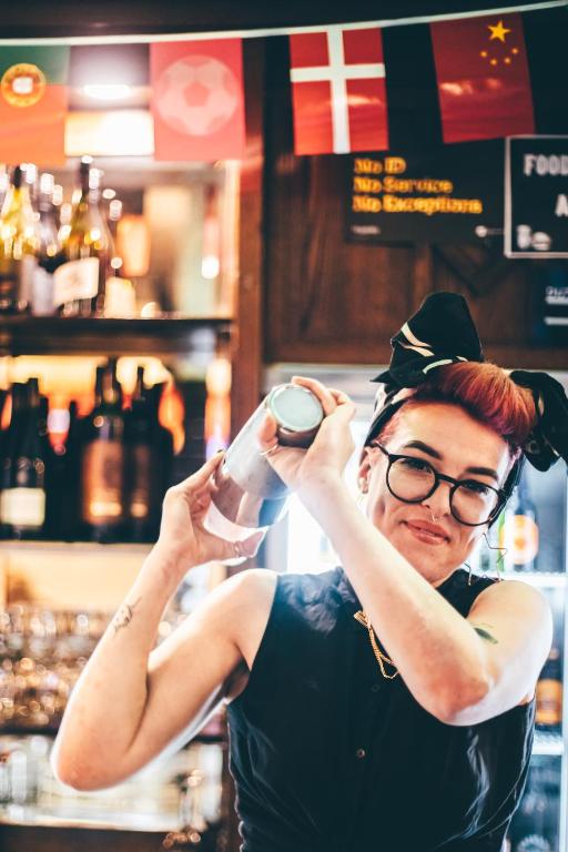 The Cambridge Hotel & Backpackers - Resim 41