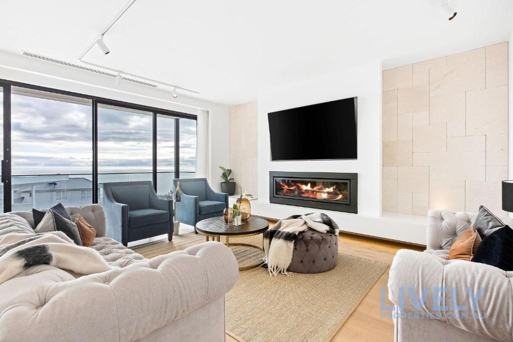 Gambar di galeri bagi Bayview Luxe Entertainer Pool & World Class View di Mount Martha