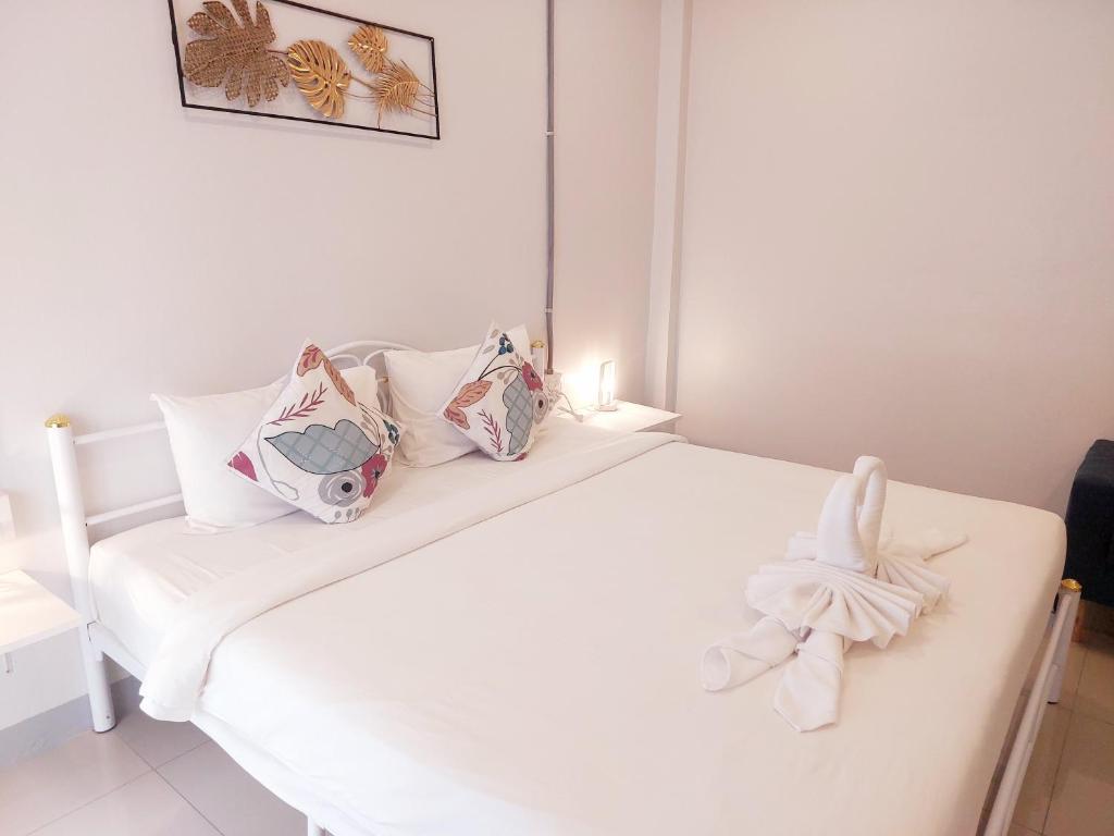 Cinderella Residence - Resim 23