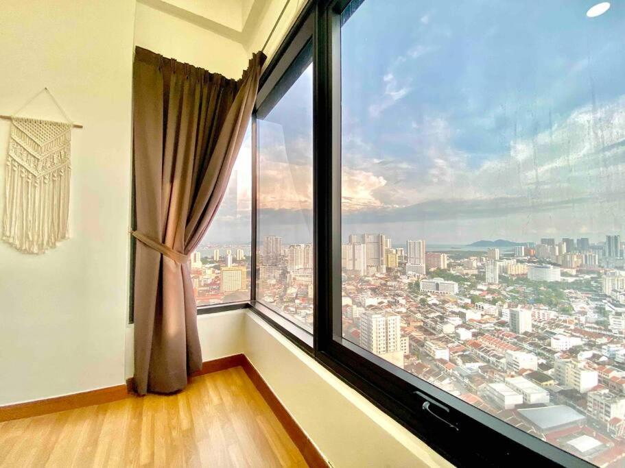 Nespecifikovaný výhled na destinaci George Town nebo výhled na město při pohledu z apartmánu