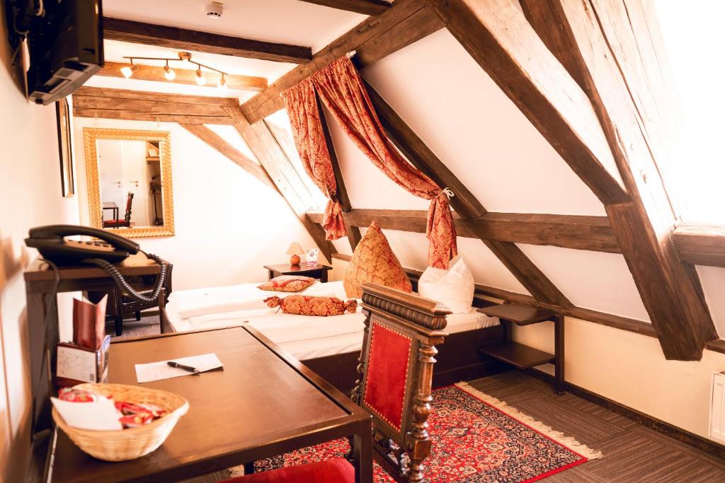Schlosshotel Neufahrn - Habitación Doble Pequeña