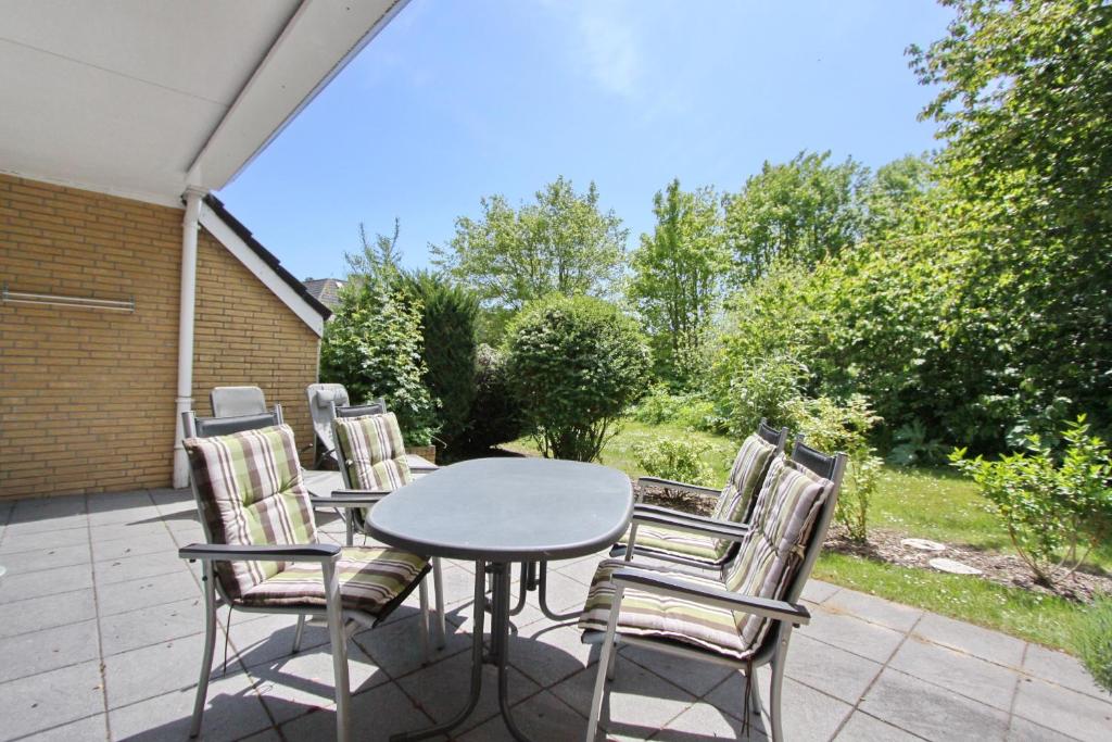 Aed väljaspool majutusasutust Haus Carolin App 2 inkl WLAN