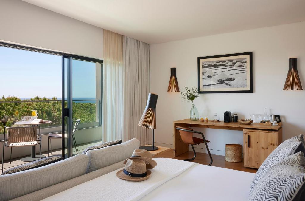 Deluxe Double Room with Sea View