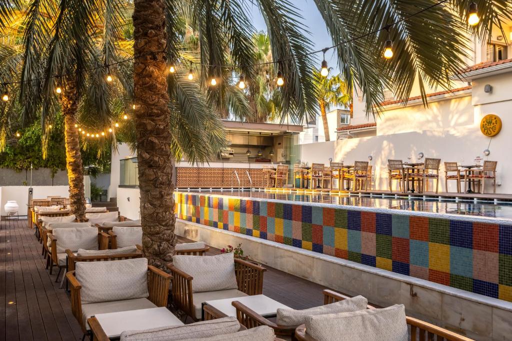 Fotografie z fotogalerie ubytování King Jason Paphos - Designed for Adults by Louis Hotels v destinaci Paphos City