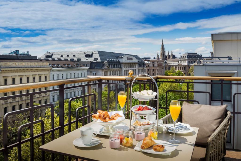 Hilton Vienna Plaza - Resim 40