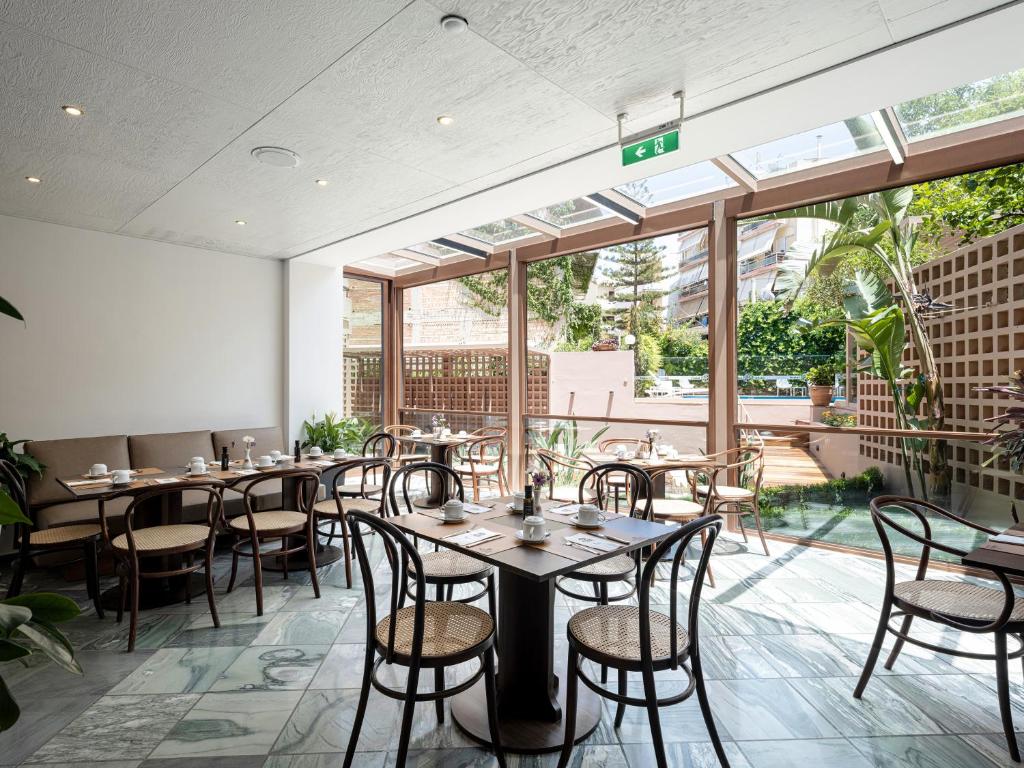 Restaurace v ubytování Civitel Akali Hotel