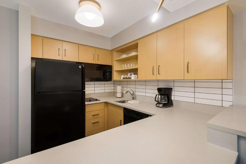 Sonesta ES Suites Andover Boston photo