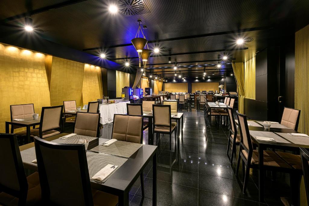 Restaurace v ubytování Hotel Nelva