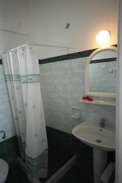 Hotel Anixis Resort - 9