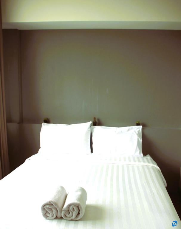 Lux Rooms Night Bazaar - Resim 40