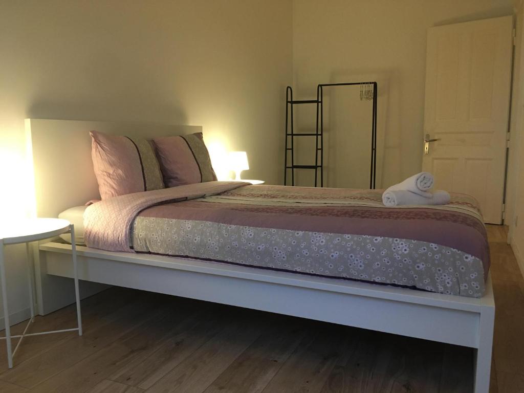 Le Vauban - appartement 2 chambres, salon, cuisine équipée, parking et wifi gratuit – photo 5