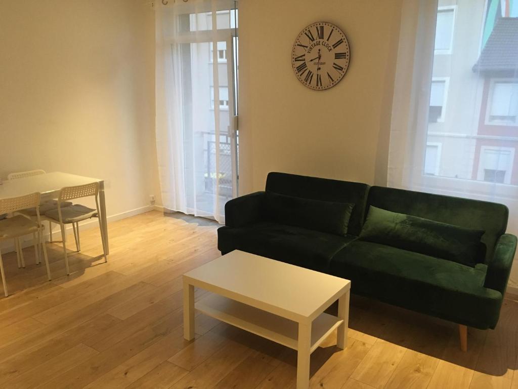 Le Vauban - appartement 2 chambres, salon, cuisine équipée, parking et wifi gratuit – photo 11