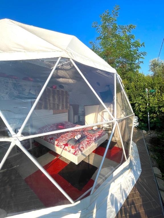 Fotografie z fotogalerie ubytování Glamping Lost v destinaci Monsampolo del Tronto