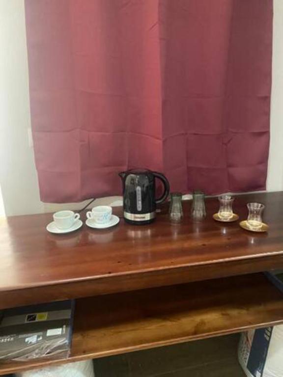 Příslušenství pro přípravu čaje a kávy v ubytování Sliema - Double Room