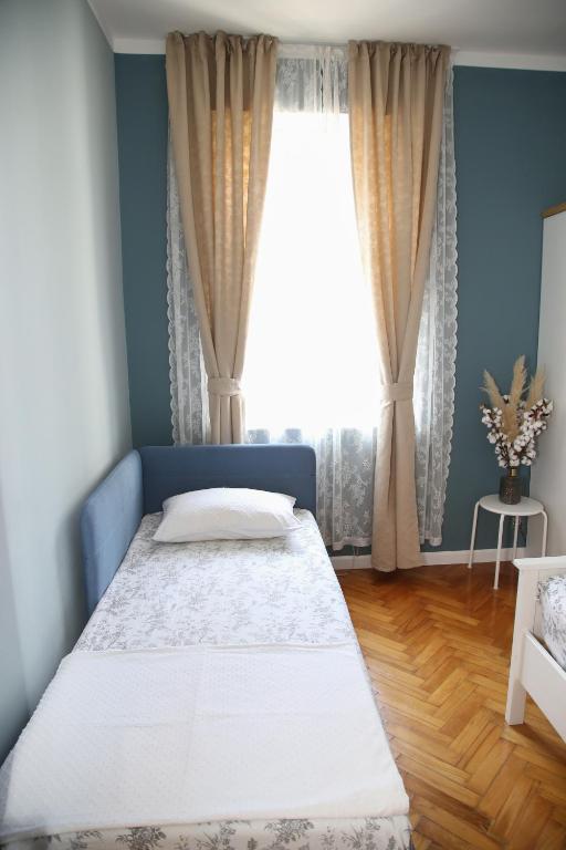 Posteľ alebo postele v izbe v ubytovaní Lux Apartment Duje