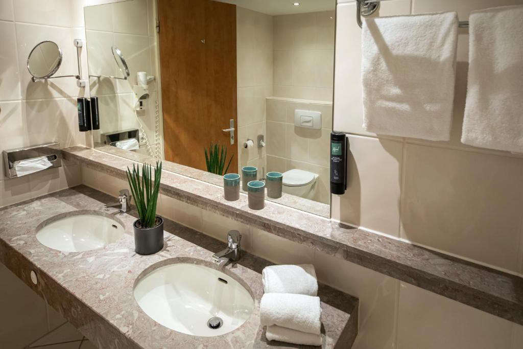 Koupelna v ubytování ACHAT Hotel Braunschweig