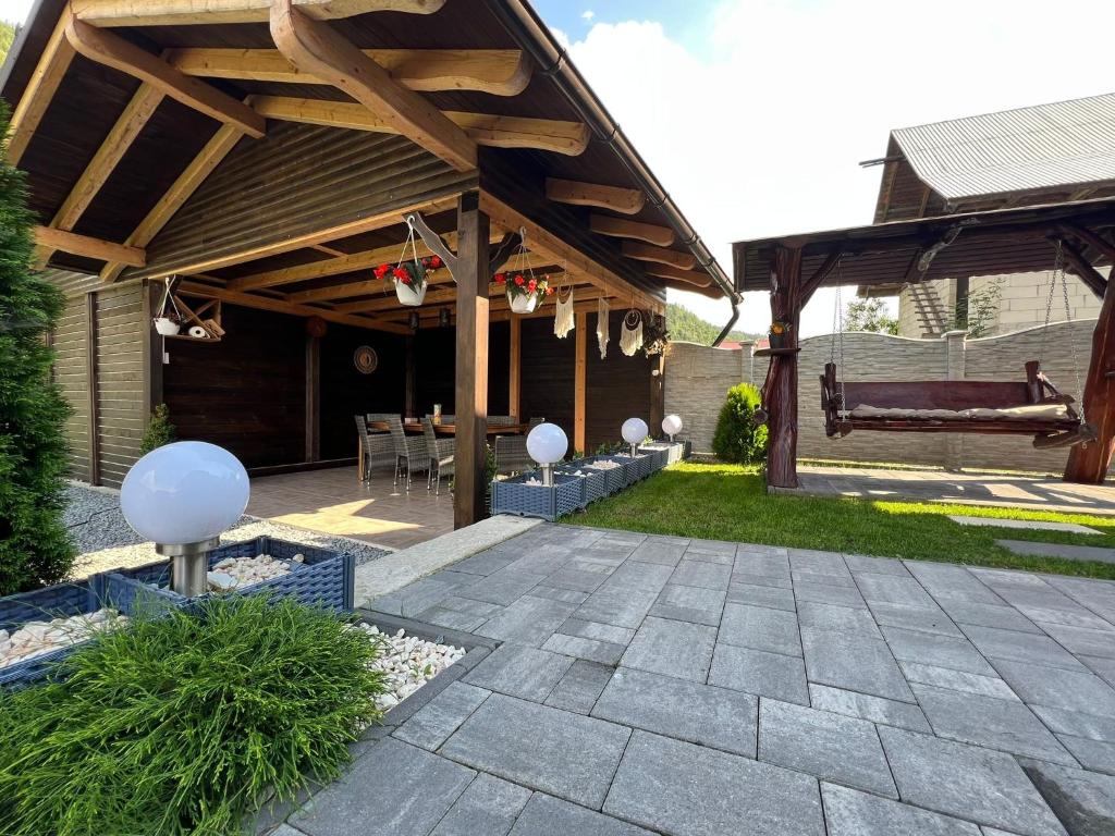 Zahrada ubytování Casa Cernat