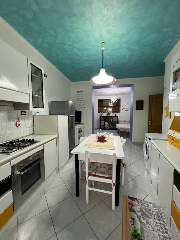 Cucina o angolo cottura di Il mondo di Leo