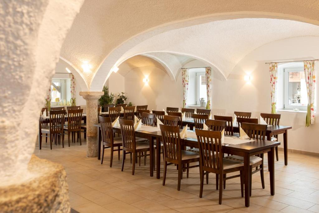 Restaurace v ubytování Landgasthof Maier
