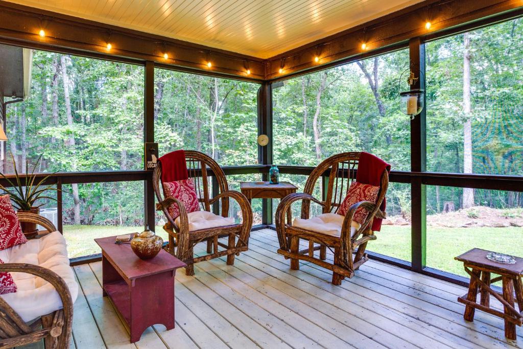 DogFriendly Dahlonega Home with Private Fire Pit!, Dahlonega (updated prices 2024)