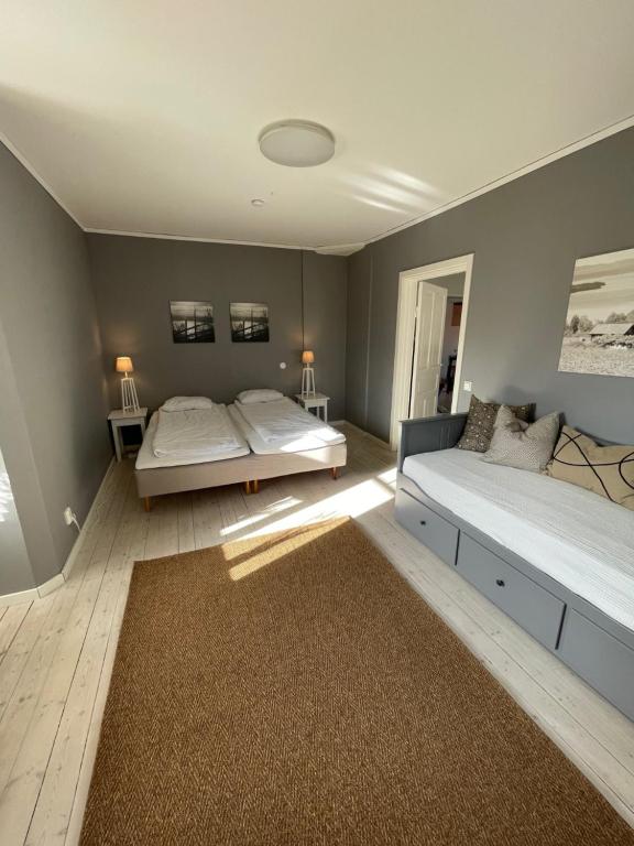 Легло или легла в стая в Fin lägenhet i centrala Leksand