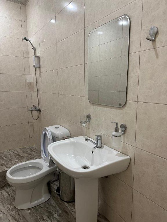 Koupelna v ubytování Hotel X