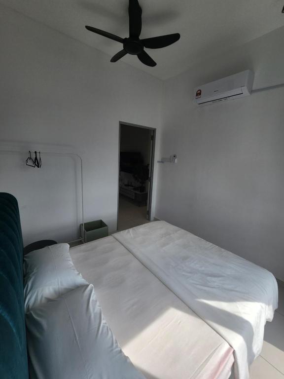 Postel nebo postele na pokoji v ubytování Horizon Premium Suite - Ipoh