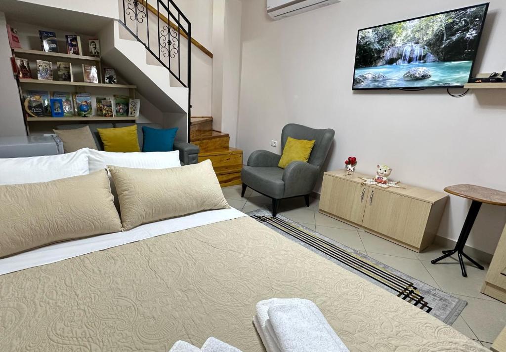 Duplex Mino, Pazari i Vjetër Korçë - Imazhi 2