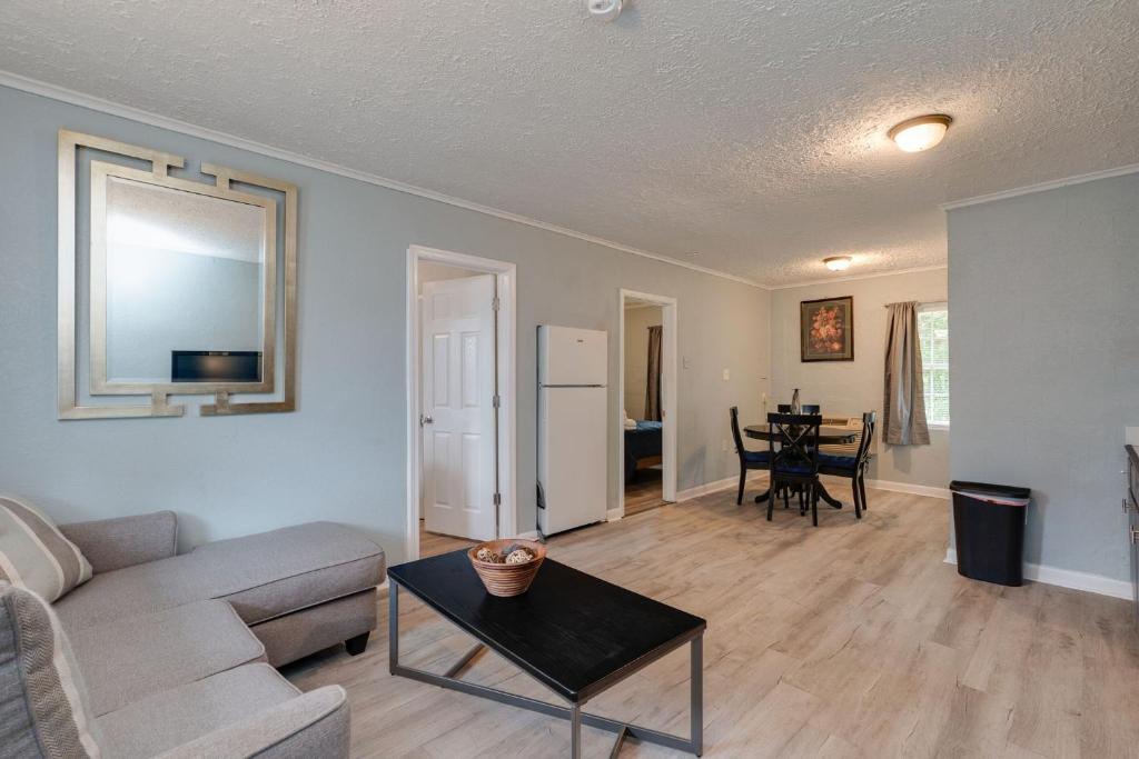 Greenhill Boutique Suites, Newport News (updated prices 2024)