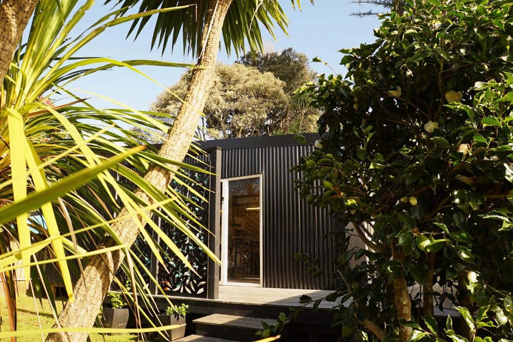 Container Cottage Auckland Airport - Resim 6
