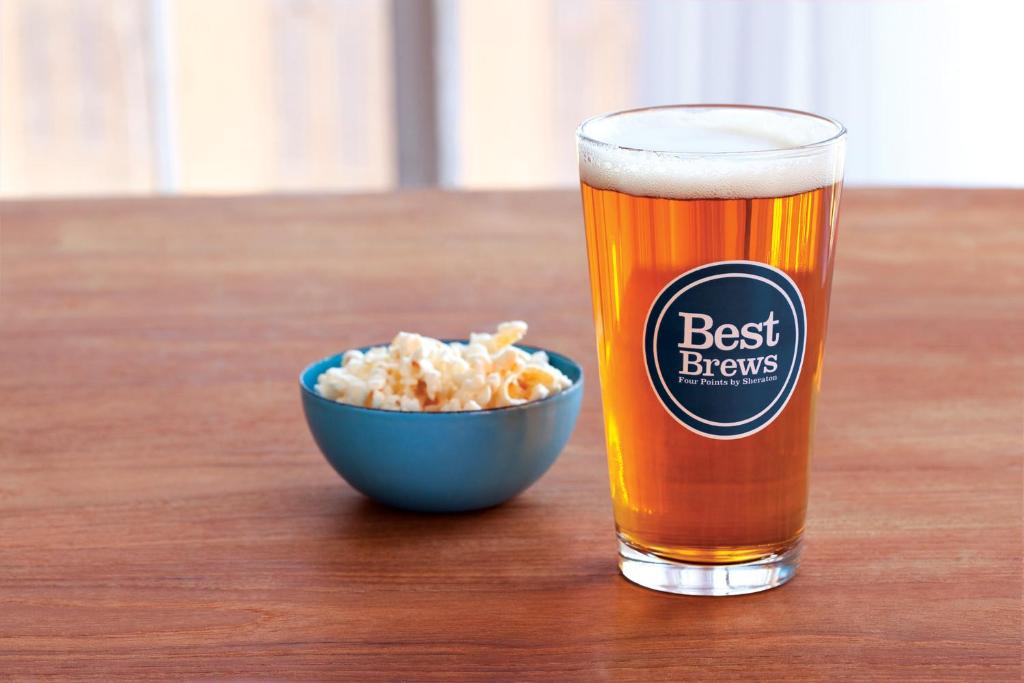 Four Points by Sheraton Edmonton South - Resim 10