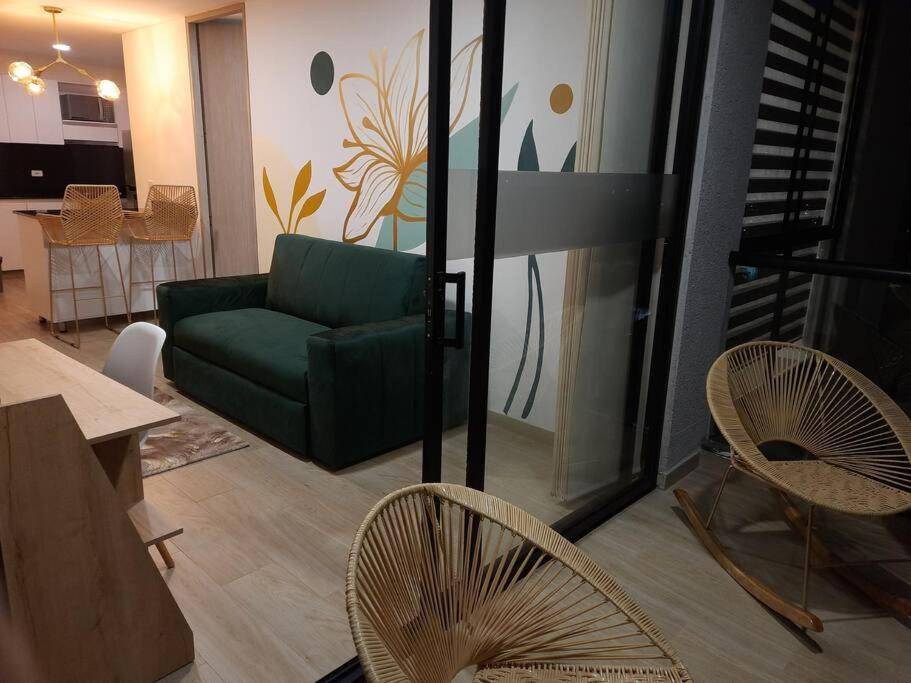 En sittgrupp på SuiteGreen, exclusivo apartaestudio !!