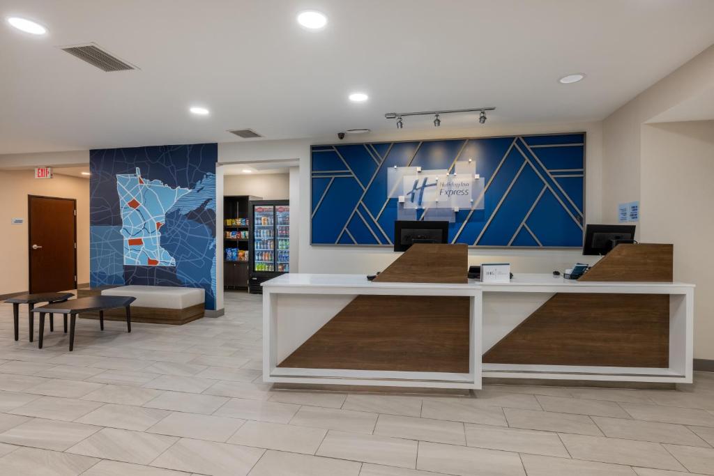 Holiday Inn Express Rochester South - Mayo Area by IHG photo