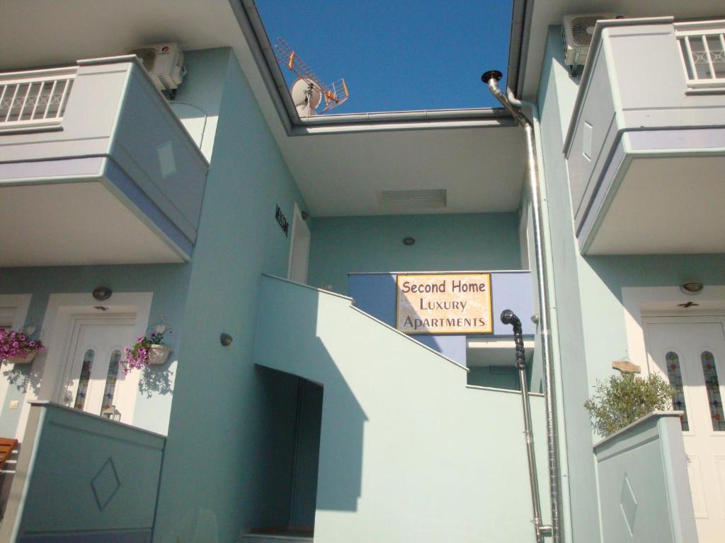 Budova, v ktorej sa apartmán nachádza