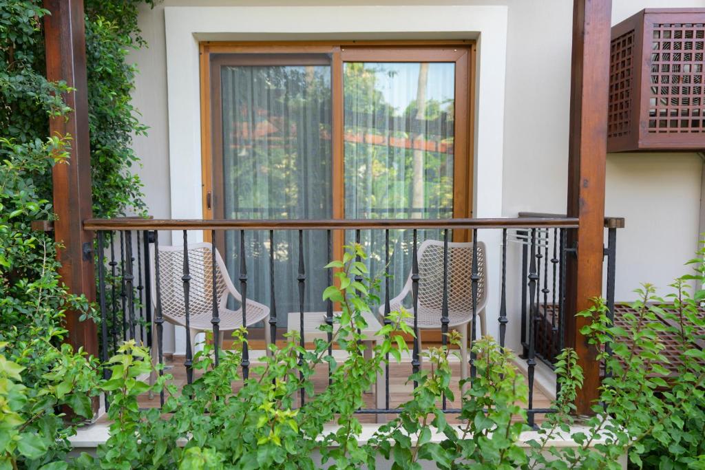 WEST HOUSE EXCLUSIVE HOTEL - 3