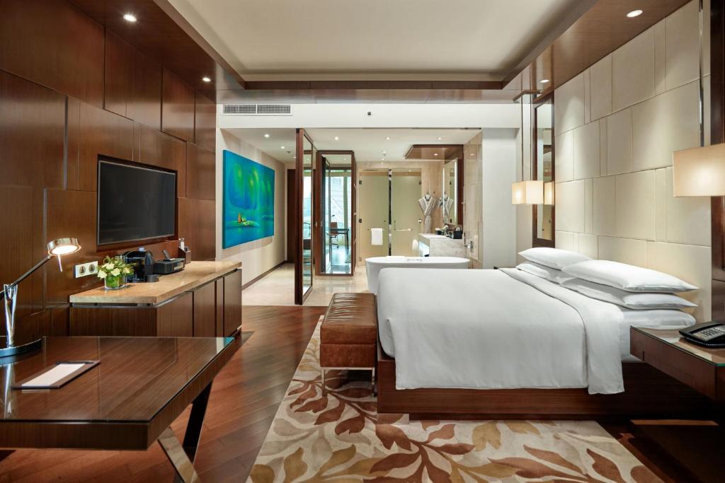 JW Marriott Hotel Hanoi - 3