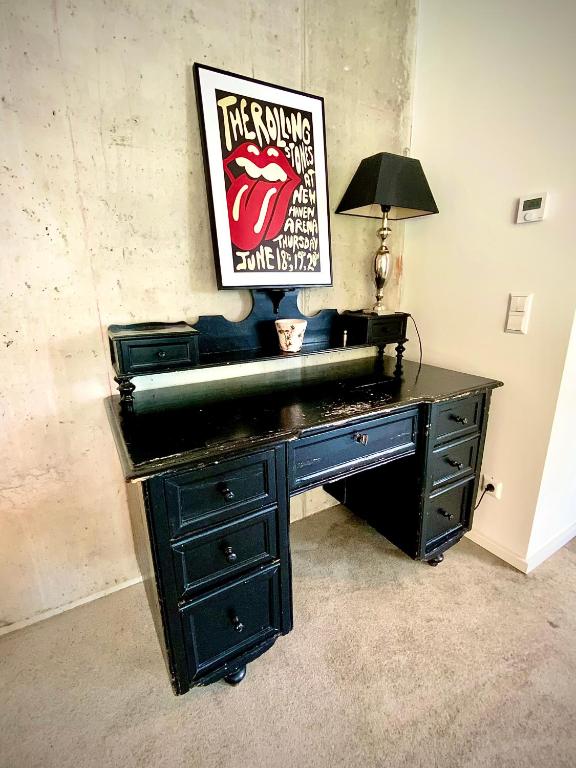 WATERFRONT - Urbane Eleganz am Bachufer - 8