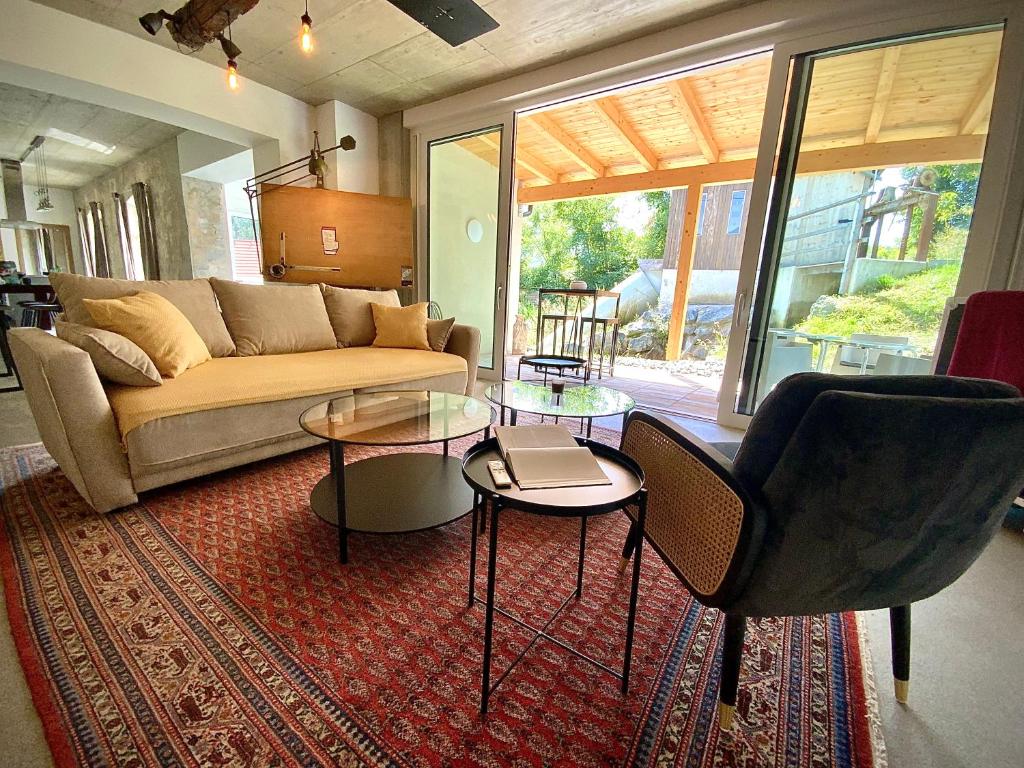 WATERFRONT - Urbane Eleganz am Bachufer - 9