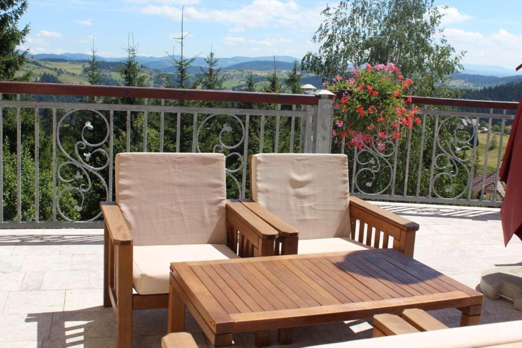 Balkoni atau teres di IN Hotel Zlatar ex Zlatarski Biseri