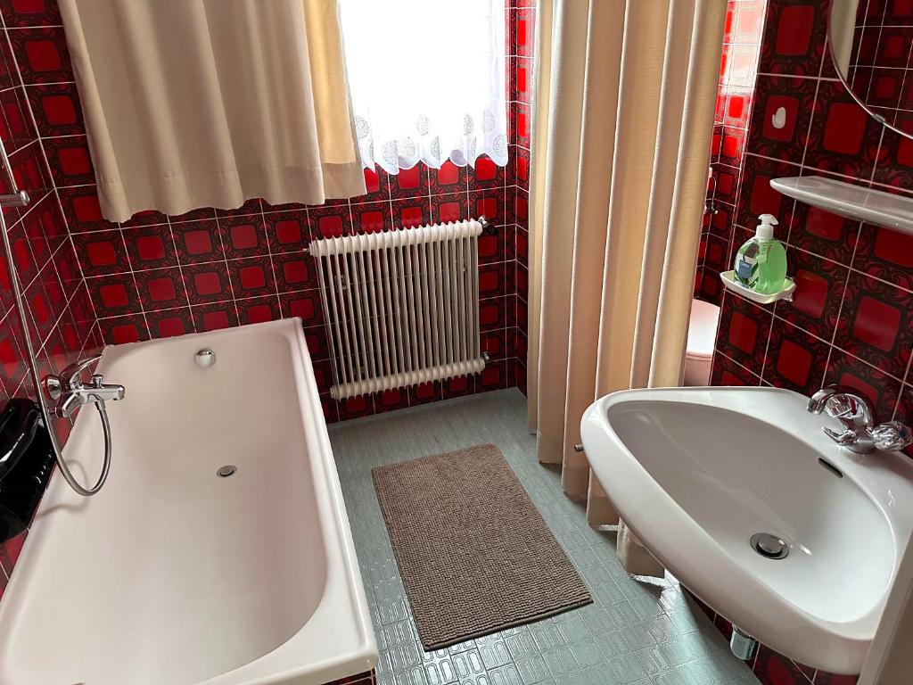 Koupelna v ubytování Haus Hermine