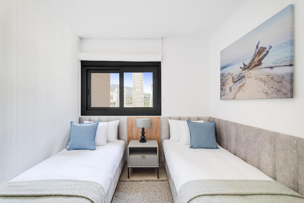 Kép SUNSET CLIFFS Retreat by Costa Activa Rentals Breathtaking Sea Views & Steps to the Beach szállásáról Benidormban a galériában