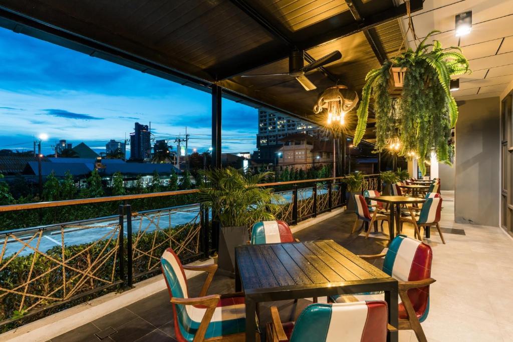 SureStay Plus by Best Western T Pattaya - Resim 21