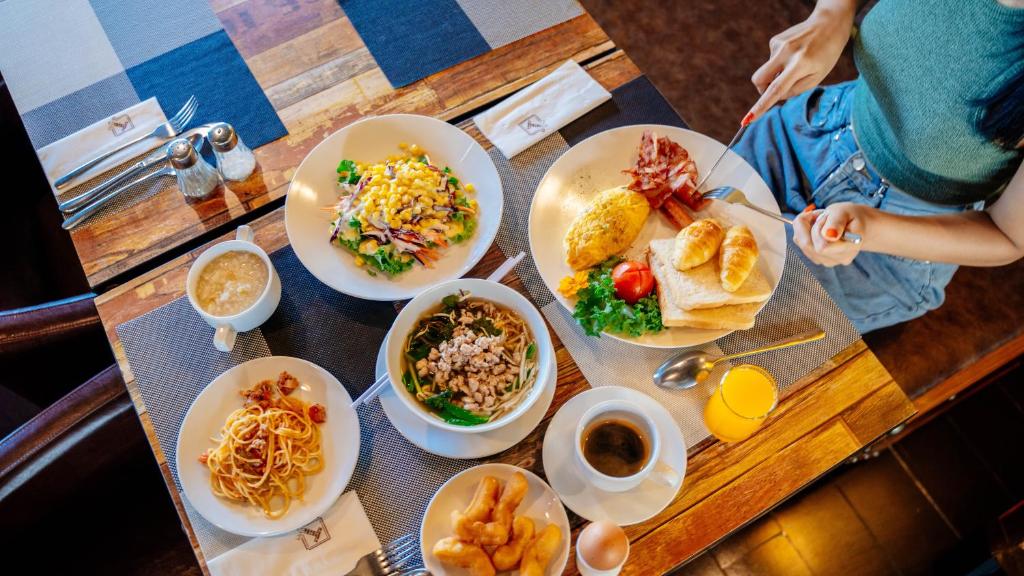 SureStay Plus by Best Western T Pattaya - Resim 35