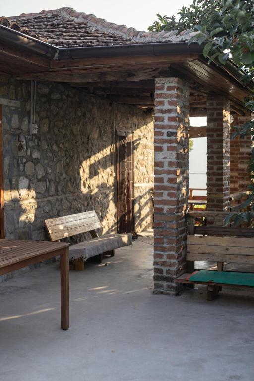 The house in the village - Imazhi 12