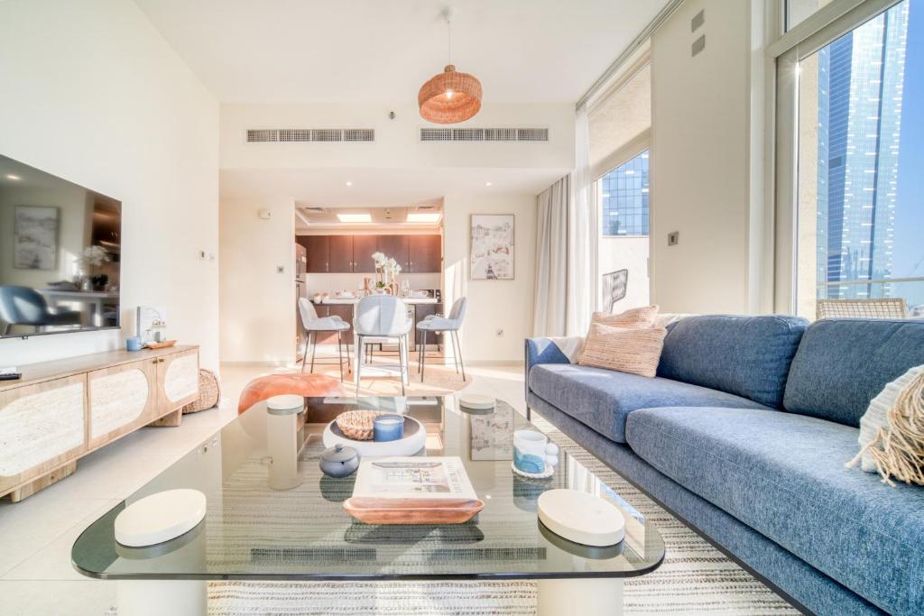 Posezení v ubytování Mangrove Place, Reem Island, Abu Dhabi - Mint Stay