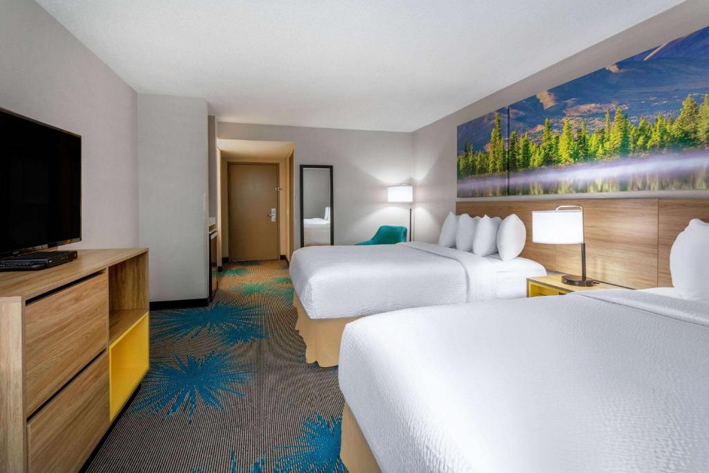Days Inn & Suites by Wyndham Denver International Airport - Chambre Queen Avec Deux Lits Queen - Non-fumeurs