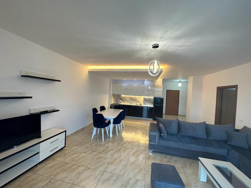 Beachfront Apartment at Shkembi Kavajes Kamelia Building - Image 5