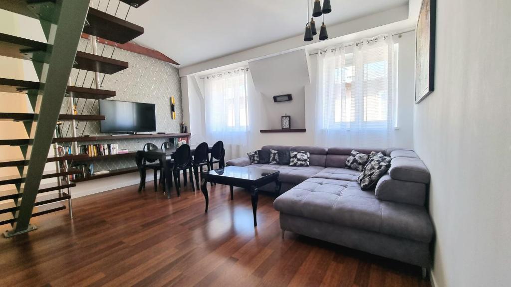 Posedenie v ubytovaní NOOK NOOK Apartments Katarzyny 2